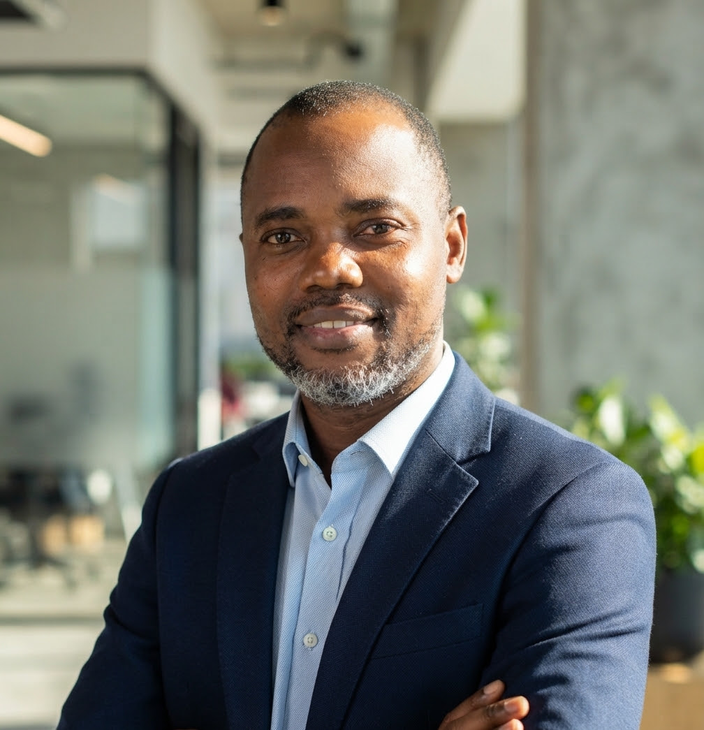 Dr Enoch Tackie